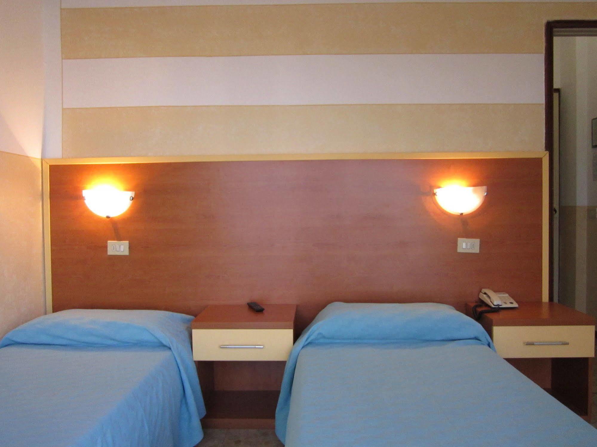 Hotel Marchina Brescia Exterior photo